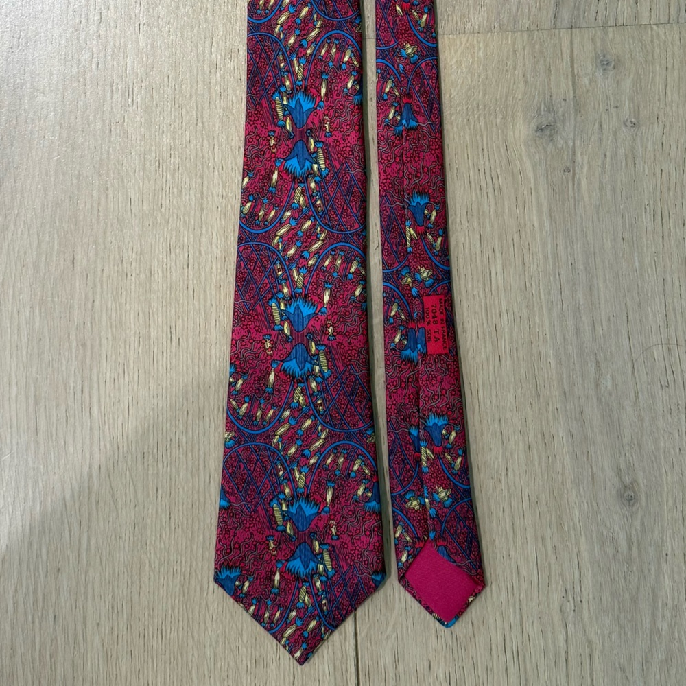 Vintage Hermes 100% silk Pink Red and Blue Patterned Tie
